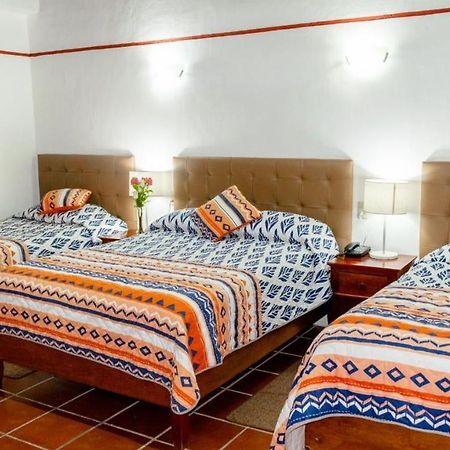 קומיטן דה דומינגז Posada El Castellano מראה חיצוני תמונה